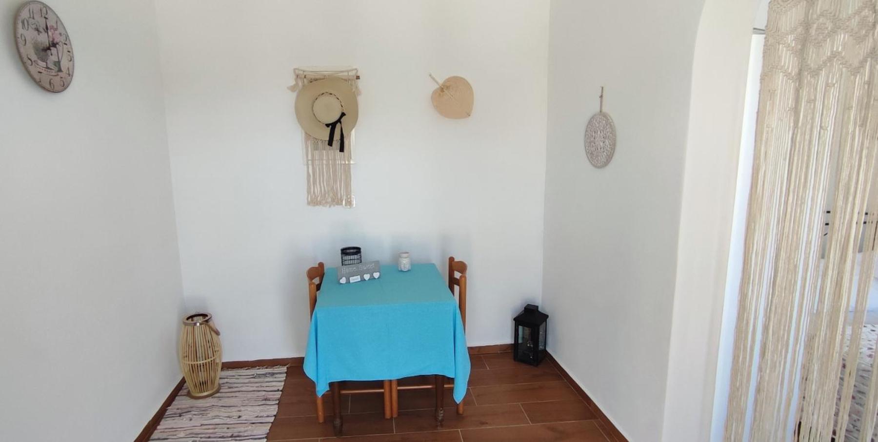 White Lotus Seaside Holiday home Kini
